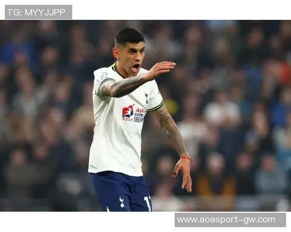 英超后卫进球榜揭晓范德芬领衔6球罗梅罗查洛巴廷伯紧随其后 英超后卫进球榜揭晓范德芬领衔6球罗梅罗查洛巴廷伯紧随其后