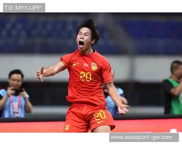 山东U20队表现出色杜月徵险些破门上半场战平上海U20队0比0